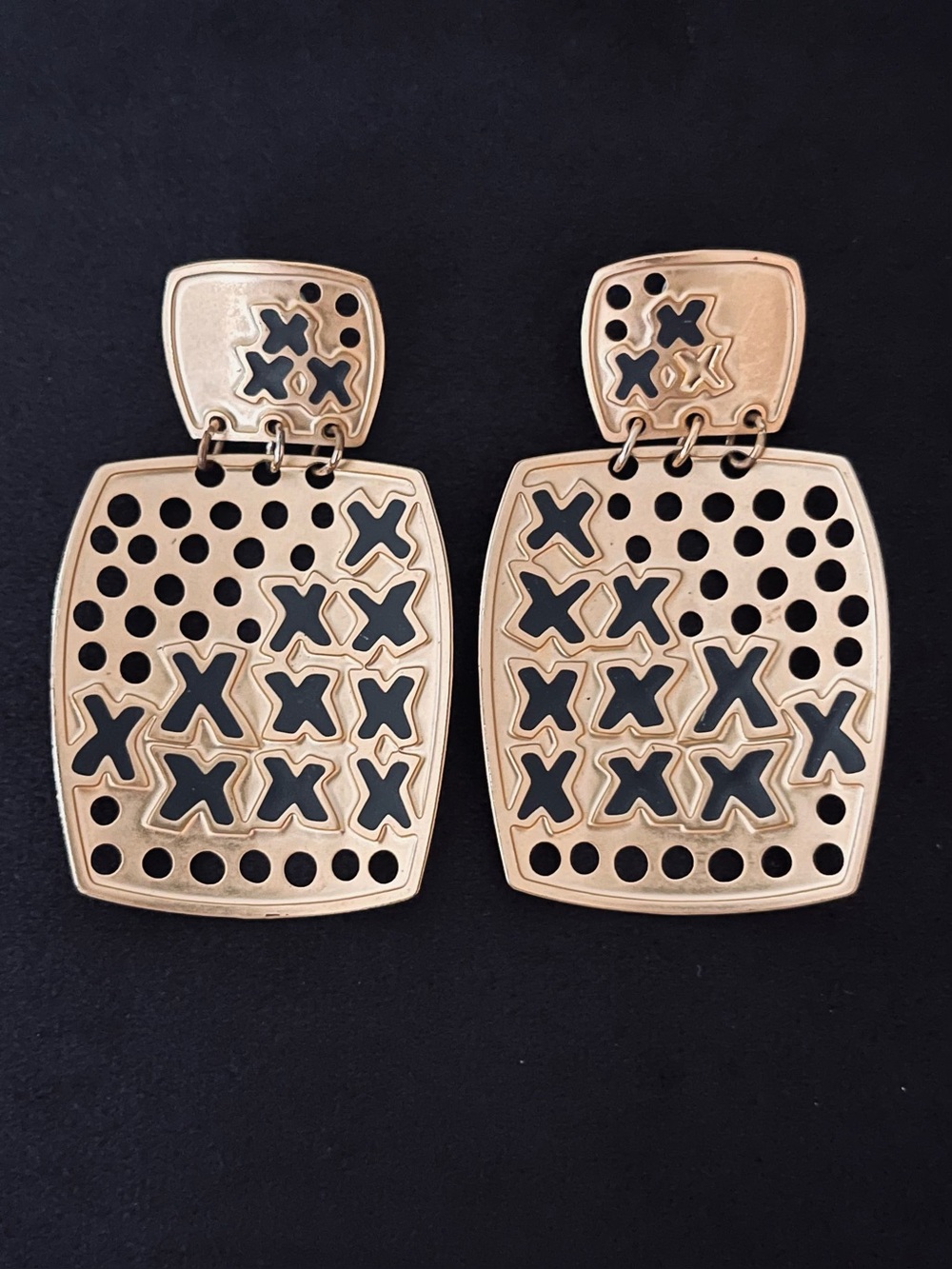 #259 Edgar Berebi Gold-tone Drop Earrings